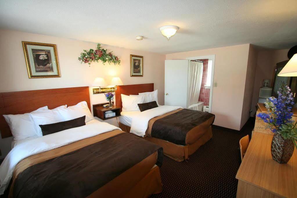 Campbellford River Inn Esterno foto